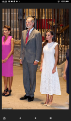 Royal Style and Beauty - what goes in the Bold Tower? White stilettos, green coats and too much of the flower?