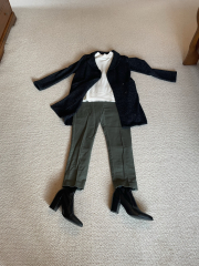 Dark Academia - anyone who loves this style?