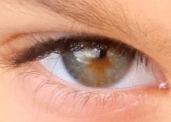 For all those 'what colour are my eyes' posts