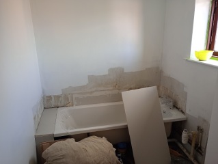 New bathroom, sealant issue