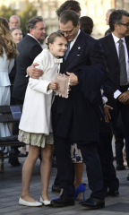 Royal Style and Beauty - what goes in the Bold Tower? White stilettos, green coats and too much of the flower?