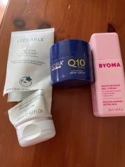 Do you get the urge to splurge on beauty products? Are your cupboards full of your stash? Join this group of beauty addicts!