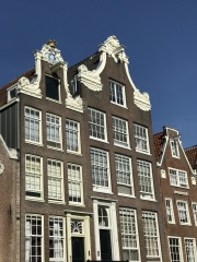 Come and tell me your dull and unexciting news 26: Calmly through the day 