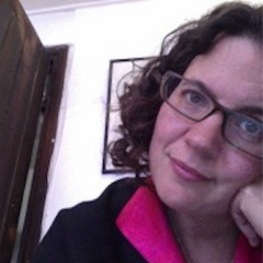 AMA with psychotherapist and author of 'The Kids Are Crying Again', Annie Pesskin - 25th September