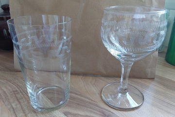 Are there any (drinking) glassware experts on here ?
