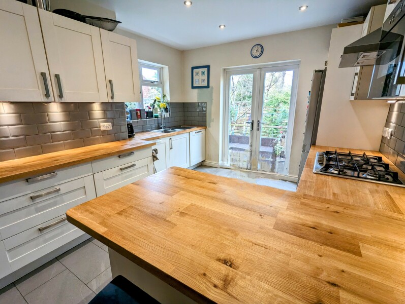 Wooden Worktops - what am I doing wrong?