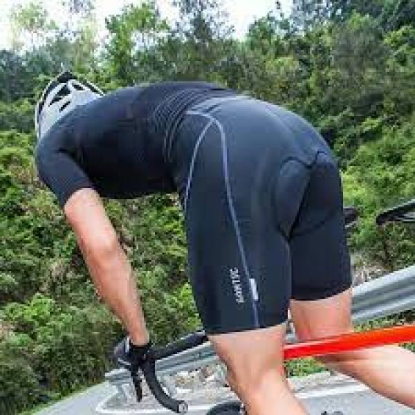 To think scrunch bum leggings look fucking shit