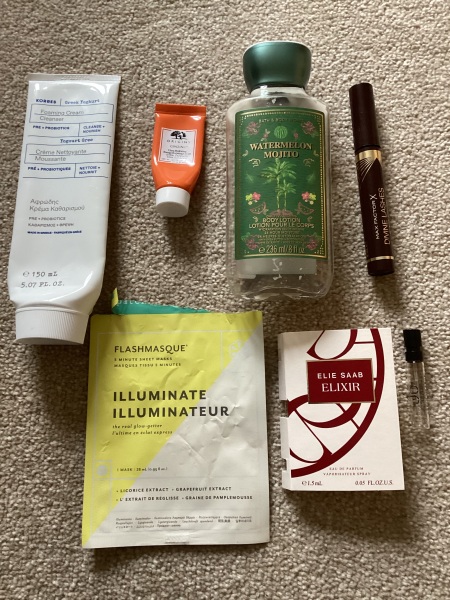 Do you get the urge to splurge on beauty products? Are your cupboards full of your stash? Join this group of beauty addicts!