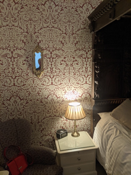 Dark Academia 2 - the conversation continues..