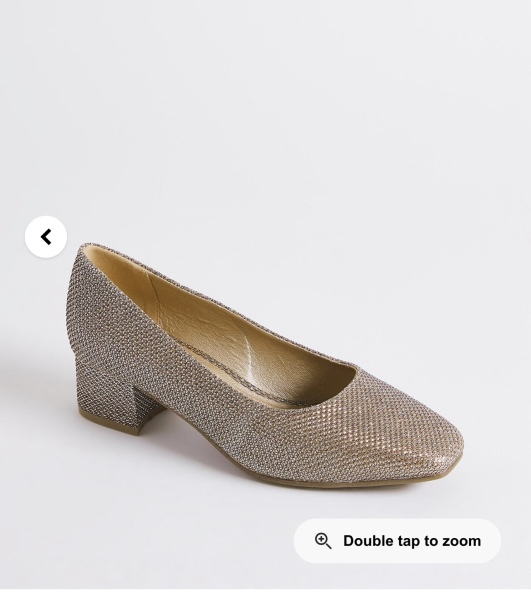 What shoes with this dress? Help me, MN!