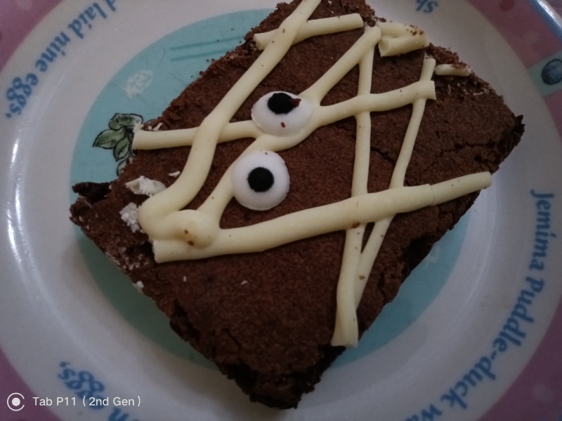 Come and tell me your dull and unexciting news 27: Calmly through the day