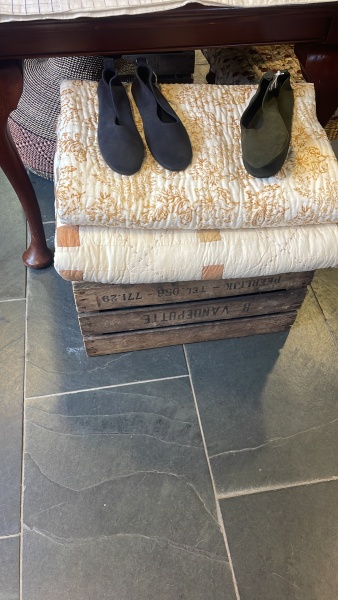 Toasties hoping for a sale while sailing into Christmas