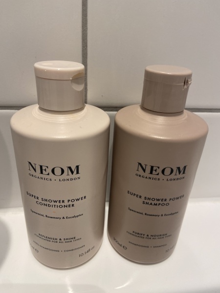 Do you get the urge to splurge on beauty products? Are your cupboards full of your stash? Join this group of beauty addicts!