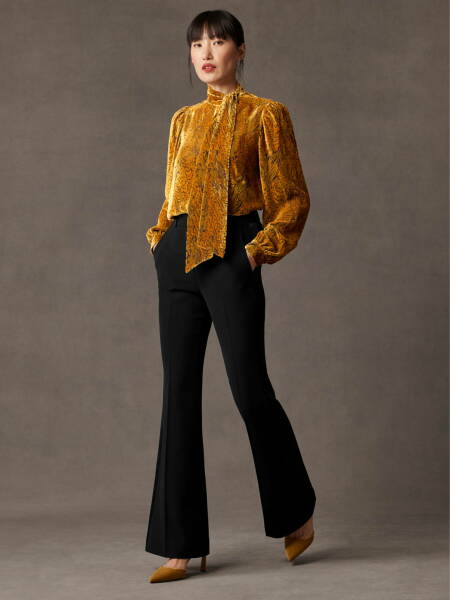 Is this outfit work appropriate