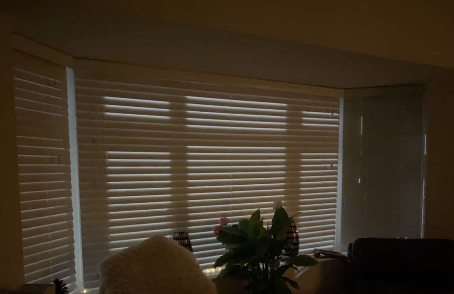 To expect blinds to shut properly?!