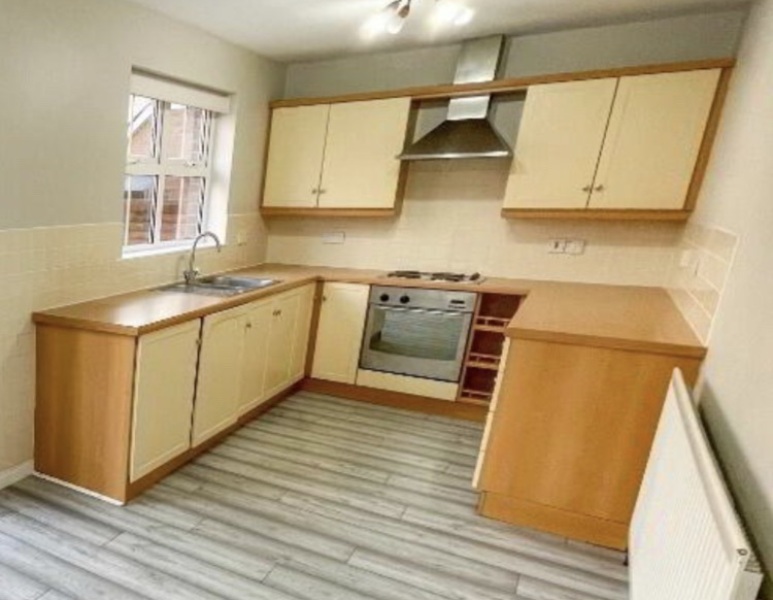 Please help with this kitchen