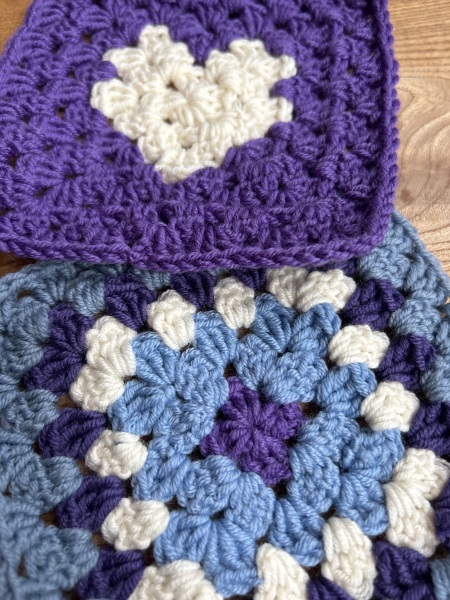 Woolly Hugs: A blanket in memory of JanH.