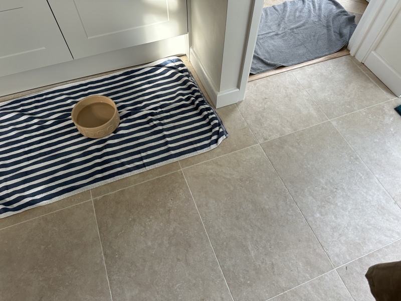 DH has ruined week old wood flooring