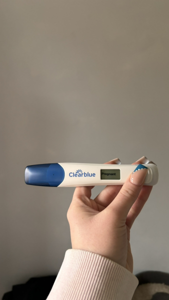 5 Positives and 1 Negative ... am I pregnant?