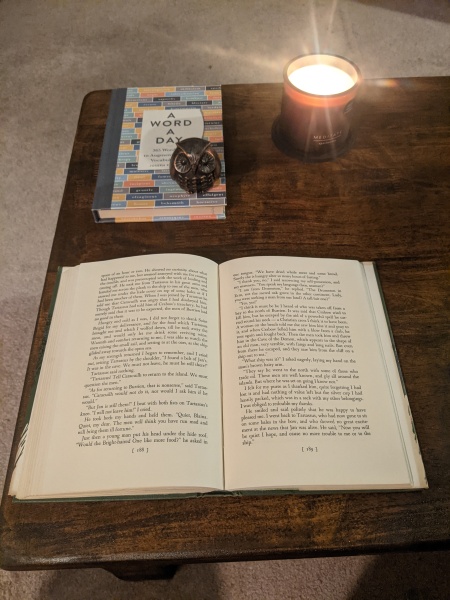 Dark Academia - anyone who loves this style?