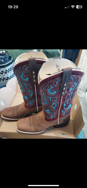 What to wear with these boots?