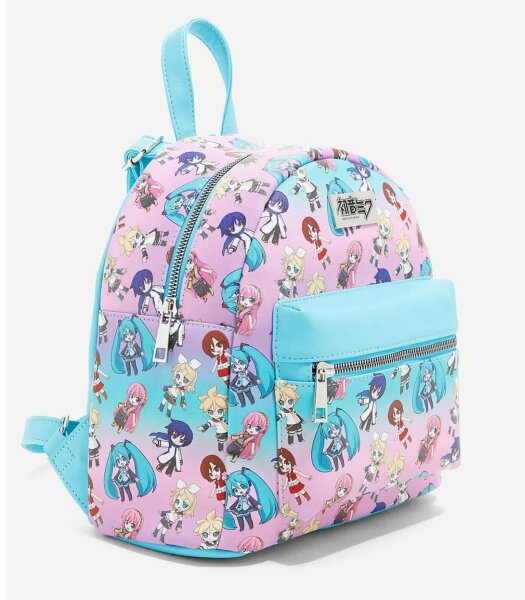 Is this backpack okay for my 14 year old son?
