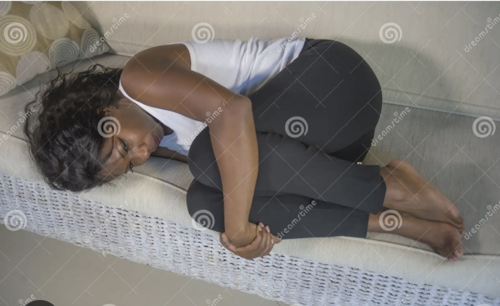 Does anyone ACTUALLY ever "curl up" with a book?