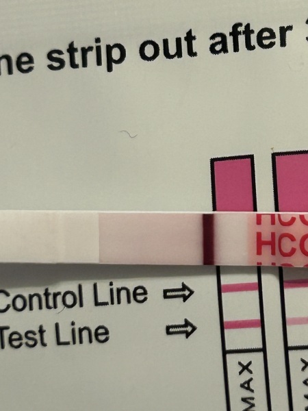 Lines eyes? Evap? 12dpo