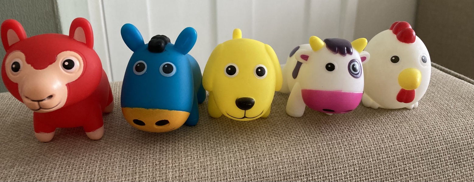 Help me identify this bath toy creature.