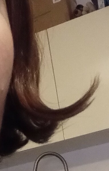 My hair flicks out like Miss Hoolie!