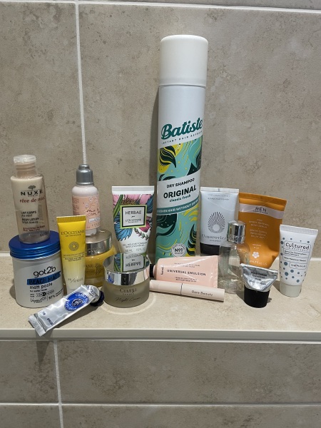 Do you get the urge to splurge on beauty products? Are your cupboards full of your stash? Join this group of beauty addicts!