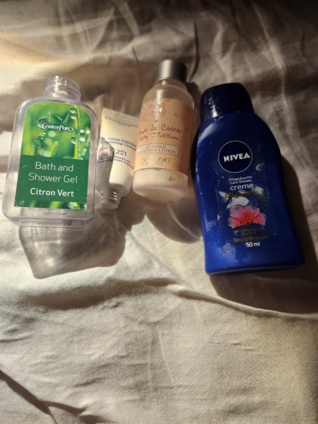 Do you get the urge to splurge on beauty products? Are your cupboards full of your stash? Join this group of beauty addicts!