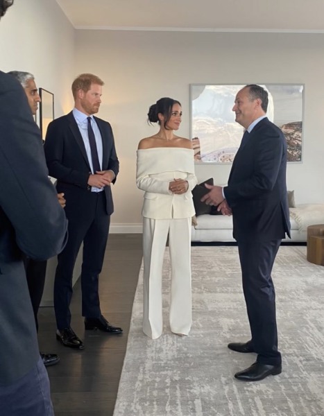 Meghan, Duchess of Sussex spotted out and about, part 2