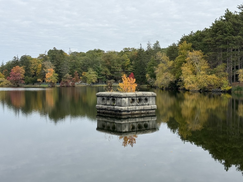 Come and tell me your dull and unexciting news 27: Calmly through the day