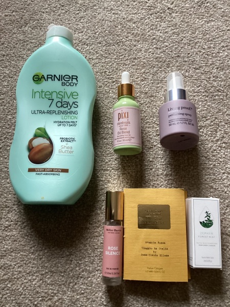 Do you get the urge to splurge on beauty products? Are your cupboards full of your stash? Join this group of beauty addicts!