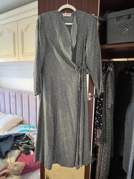 Shoes to go with this dress I'm wearing to get married in!