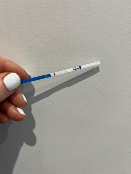 Inside of a clear blue digital weeks indicator test help!