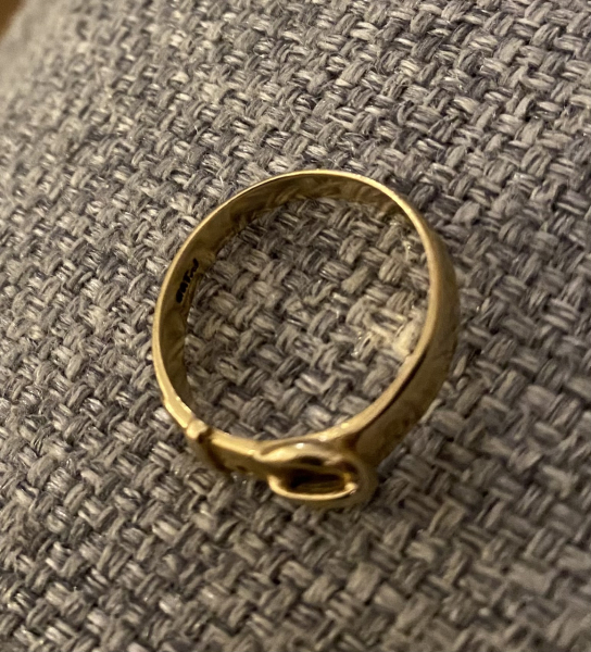 May I ask if anyone would let me do a tarot card reading for them?