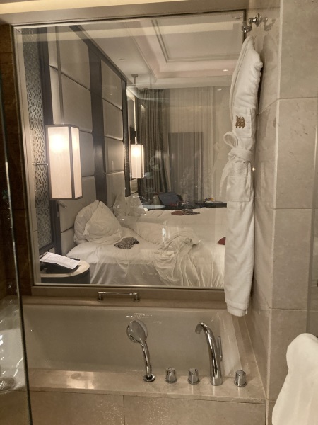 Does anyone like those semi-outdoor, tropical, hotel bathrooms?