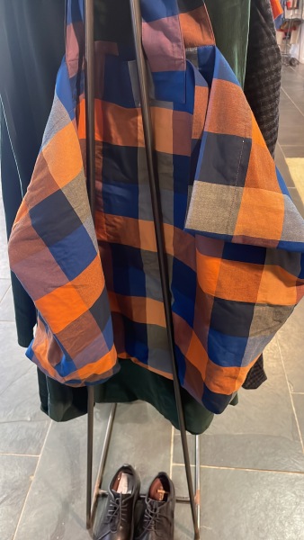 Toasties hoping for a sale while sailing into Christmas