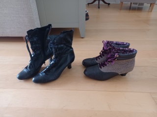 Shoes vs dresses (for an event)