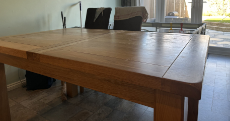 Who knows anything about oak tables ?