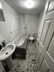 Small Bathroom Revamp - Ideas and Inspiration Please!