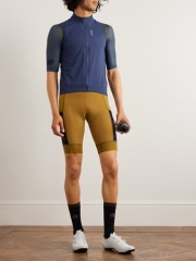 To think scrunch bum leggings look fucking shit
