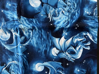 What colour thread to stitch through quilt?