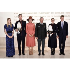 Royal Style: Embracing Autumn with a Varied Wardrobe - let's be like KC3 and enjoy!