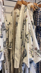 Toasties hoping for a sale while sailing into Christmas