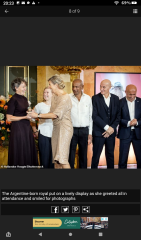 Royal Style: Embracing Autumn with a Varied Wardrobe - let's be like KC3 and enjoy!