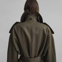 Les Parisiennes des Mamanset: A Sin of Pride