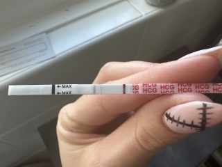 Lines eyes? Evap? 12dpo
